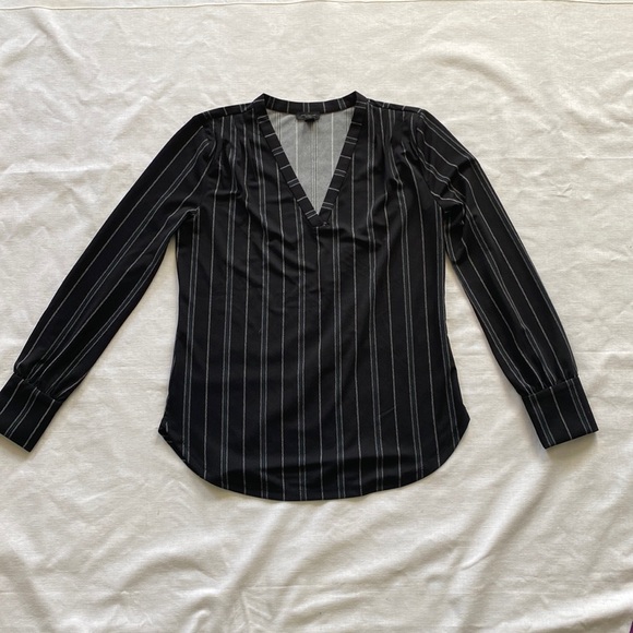 Ann Taylor Factory blouse size XS - Picture 1 of 8